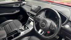 MG Hs 1.5 T-GDI Exclusive 5dr DCT Petrol Hatchback